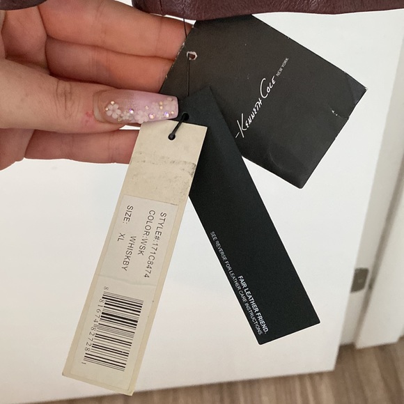 NWT KENNETH COLE Genuine Leather Belted Jacket. Maroon/red burgundy, Size XL - Picture 3 of 8